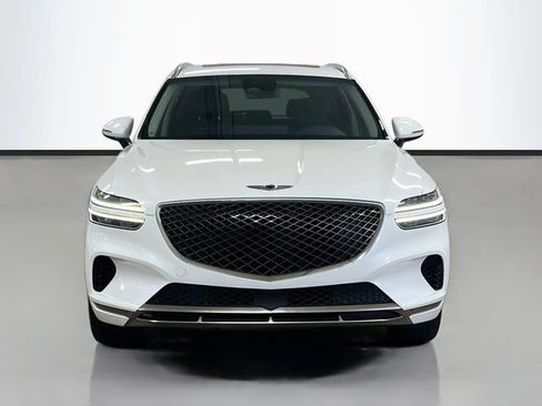 Used 2023 Genesis GV70 2.5T w/ Select Package AWD/4WD image 2