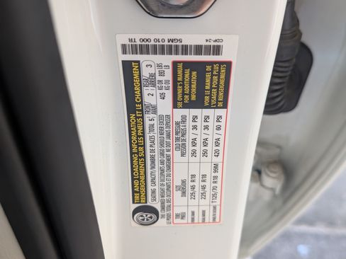 Used 2025 Volkswagen Jetta SE w/ Sunroof Package FWD image 38