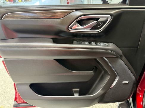 Used 2021 Chevrolet Tahoe Z71 image 10