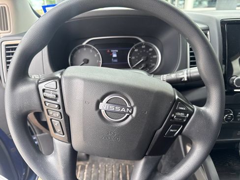Used 2022 Nissan Frontier SV RWD image 12