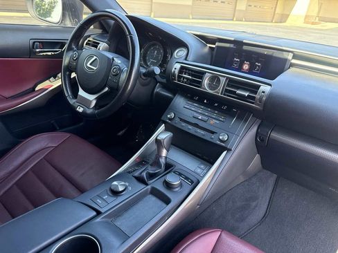 Used 2016 Lexus IS 200t w/ F Sport Package RWD image 17