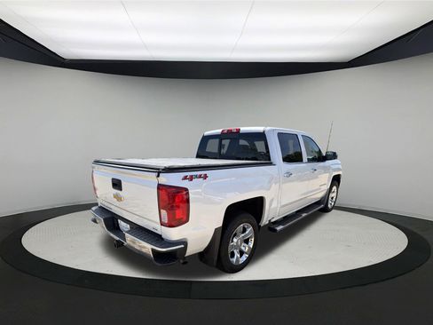 Used 2018 Chevrolet Silverado 1500 LTZ w/ Sport Package AWD/4WD image 7