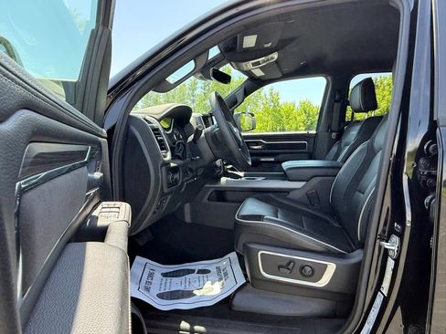 Used 2025 RAM 1500 Laramie AWD/4WD image 20