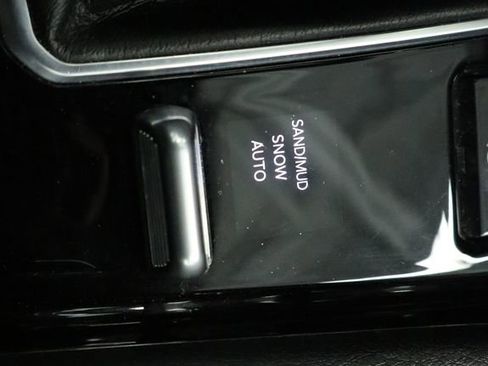 Certified 2022 Jeep Compass Limited image 39