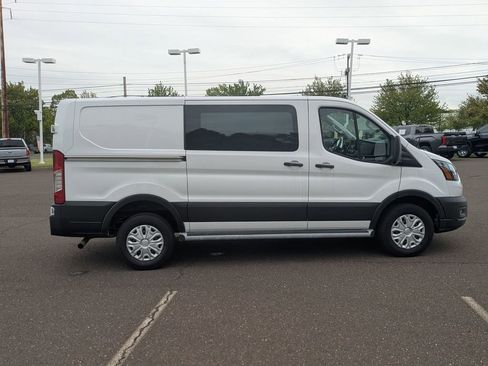 Used 2024 Ford Transit 250 Low Roof w/ Exterior Upgrade Package RWD image 4
