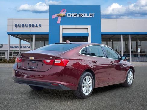 Used 2016 Chevrolet Malibu LT FWD image 4