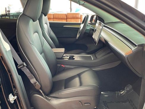 Used 2023 Tesla Model Y Long Range AWD/4WD image 21