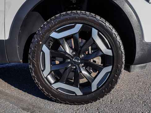 Used 2023 Kia Telluride S AWD/4WD image 7