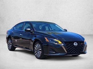 Used 2025 Nissan Altima 2.5 SV AWD/4WD video 3