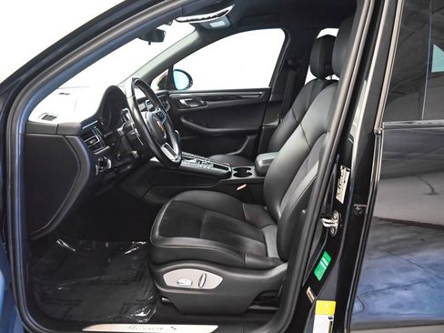 Used 2021 Porsche Macan S AWD/4WD image 34