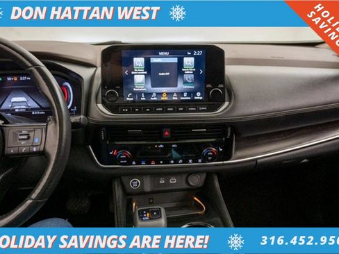 Used 2022 Nissan Rogue Platinum w/ Head-Up Display Package image 8