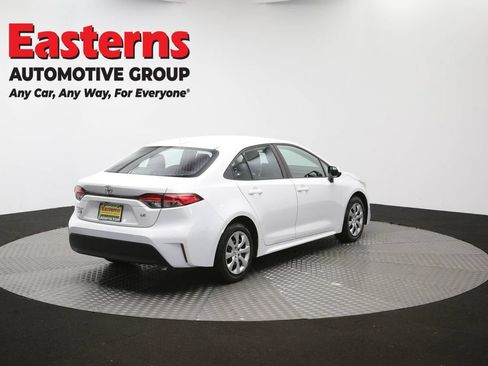 Used 2024 Toyota Corolla LE FWD image 39