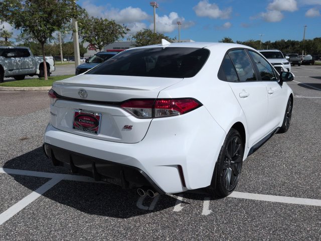 Certified 2025 Toyota Corolla SE FWD image 4