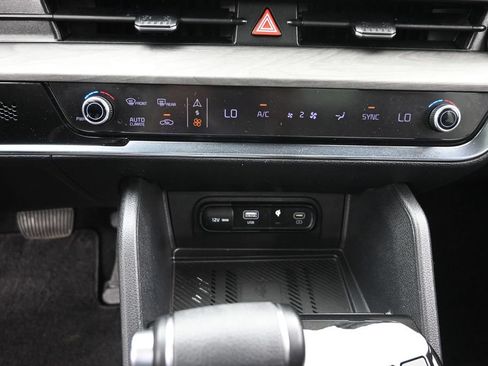 Used 2023 Kia Sportage X-Line w/ X-Line Premium Package AWD/4WD image 22