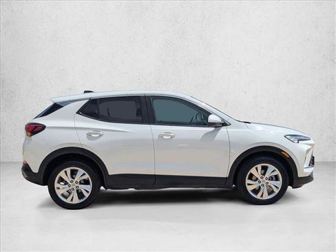 Used 2025 Buick Encore GX Preferred FWD image 4
