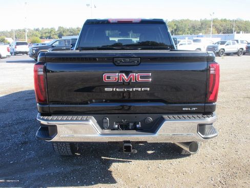 New 2026 GMC Sierra 2500 SLT image 6