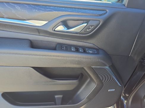 Used 2023 GMC Yukon XL Denali image 20