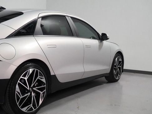 Used 2024 Hyundai Ioniq 6 SEL RWD image 51