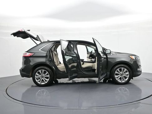 Used 2024 Ford Edge Titanium AWD/4WD image 32