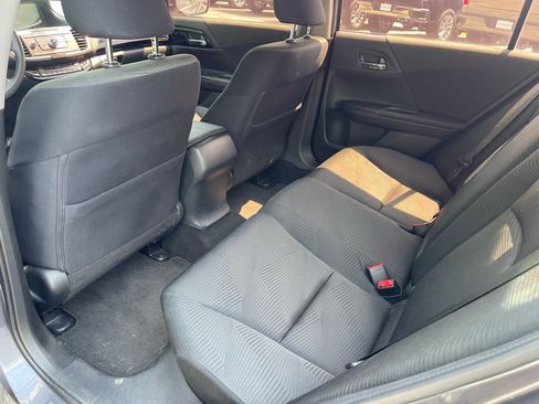Used 2016 Honda Accord LX image 6