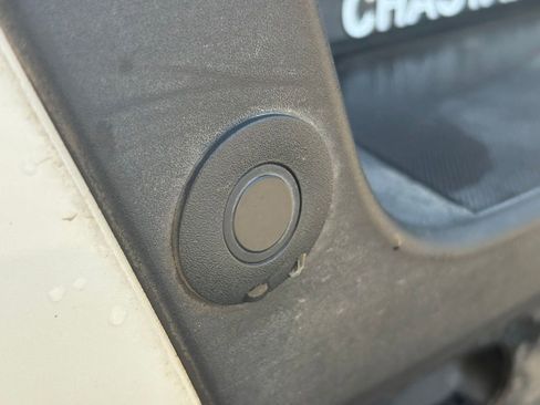 Used 2022 Ford F350 Lariat w/ Tremor Off-Road Package AWD/4WD image 17