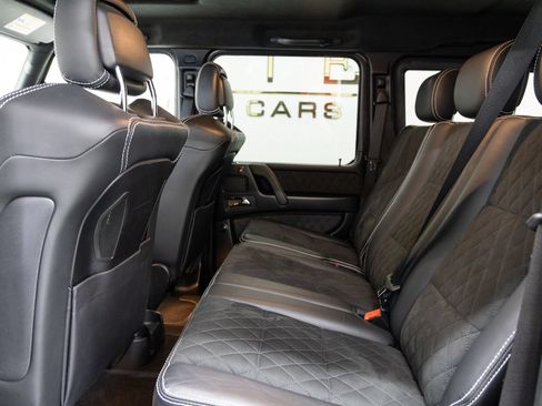 Used 2018 Mercedes-Benz G 550 Squared image 8