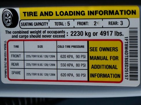 Used 2025 Ford F450 Platinum w/ FX4 Off-Road Package AWD/4WD image 60