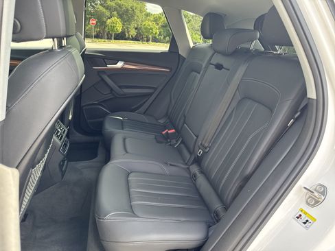 Certified 2023 Audi Q5 2.0T Premium Plus w/ Premium Plus Package AWD/4WD image 18