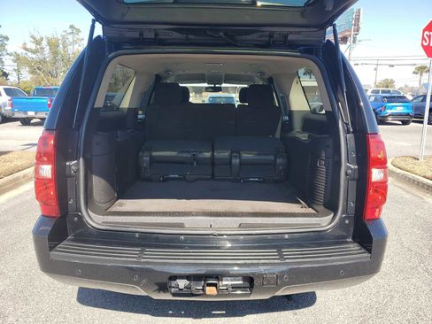 Used 2011 Chevrolet Suburban LS w/ Convenience Package 1 image 5