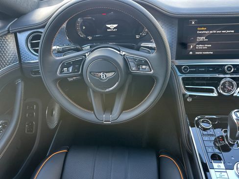New 2026 Bentley Flying Spur Plug-In Hybrid AWD/4WD image 16