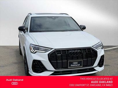 Certified 2025 Audi Q3 2.0T Premium Plus w/ Premium Plus Package