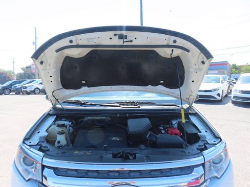 Used 2014 Ford Edge SE FWD image 9