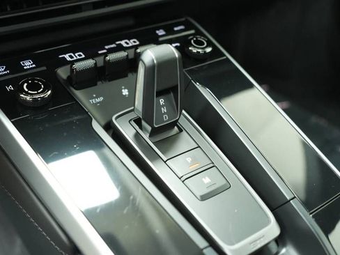 Certified 2021 Porsche 911 Turbo S AWD/4WD image 25