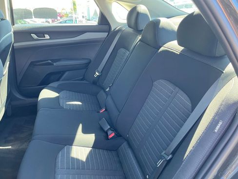 Used 2025 Kia K5 LXS image 27