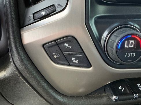 Used 2015 GMC Sierra 3500 Denali w/ Duramax Plus Package image 24