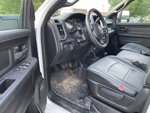 Used 2024 RAM 3500 Tradesman AWD/4WD image 5