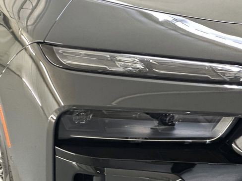 New 2026 BMW 740i w/ Executive Package image 10