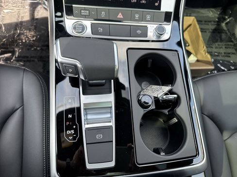New 2026 Audi Q7 2.0T Premium AWD/4WD image 15
