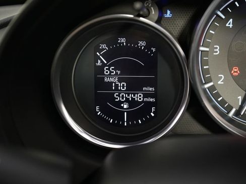 Used 2017 MAZDA MX-5 Miata Sport RWD image 27