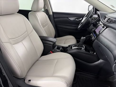 Used 2019 Nissan Rogue SL AWD/4WD image 31