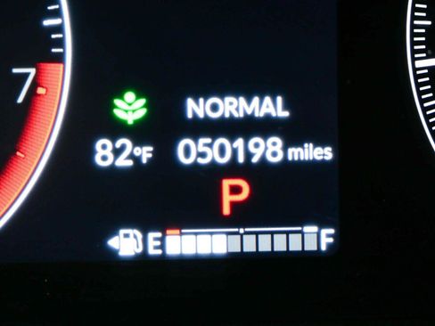 Used 2025 Honda Odyssey EX-L image 2