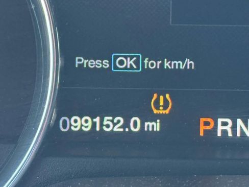 Used 2015 Ford F150 Lariat w/ Equipment Group 502A Luxury image 18