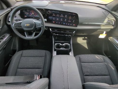 New 2026 Chevrolet Traverse LT FWD image 5