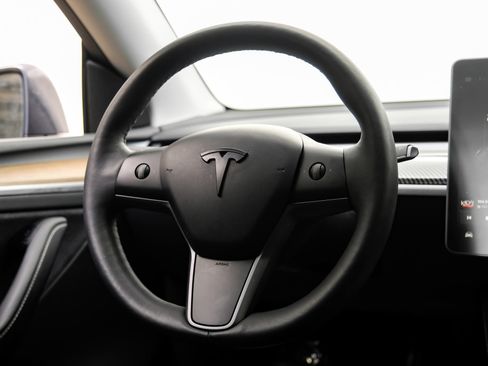 Used 2023 Tesla Model Y Long Range AWD/4WD image 20