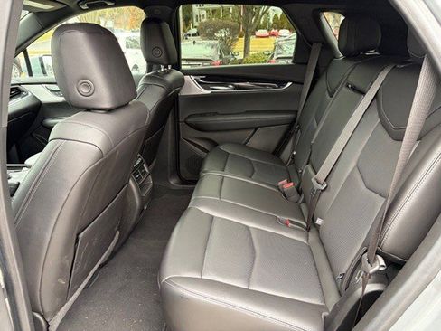 Certified 2023 Cadillac XT5 Premium Luxury w/ Technology Package image 8