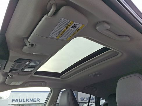 New 2026 Subaru Crosstrek 2.5i Limited image 9