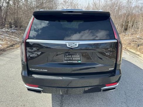 Used 2021 Cadillac Escalade ESV Premium Luxury w/ LPO, Radiant Package image 6