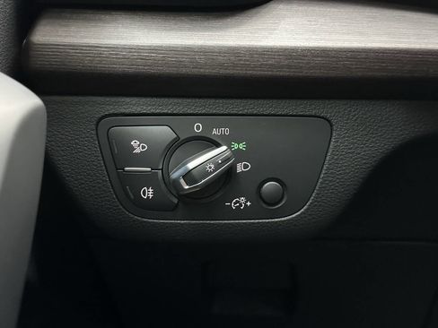 Used 2022 Audi Q5 2.0T Premium Plus image 25