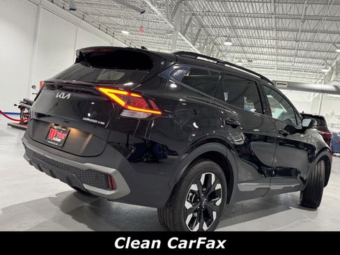 Used 2024 Kia Sportage X-Line w/ X-Line Premium Package image 3