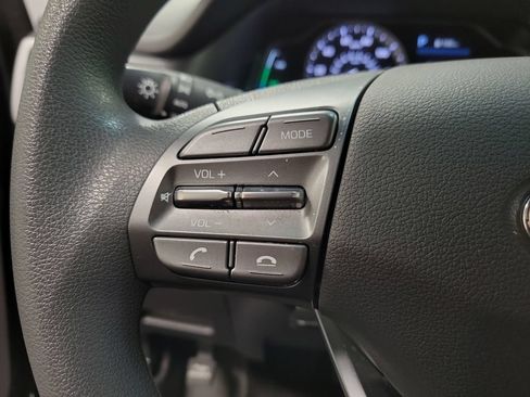 Used 2020 Hyundai Ioniq Blue FWD image 23